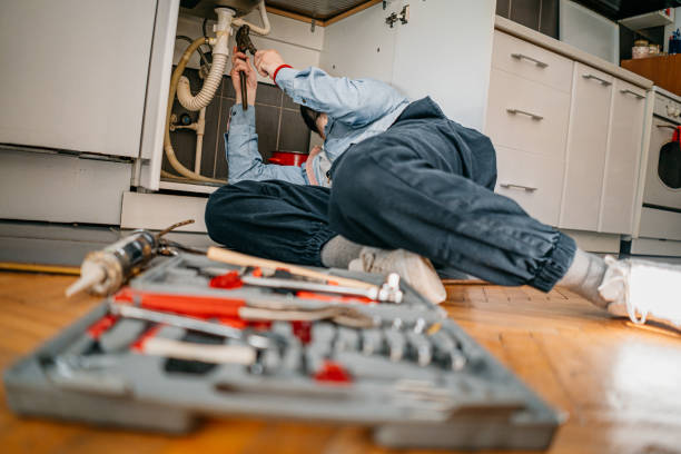 Best Faucet Repair  in Shiner, TX
